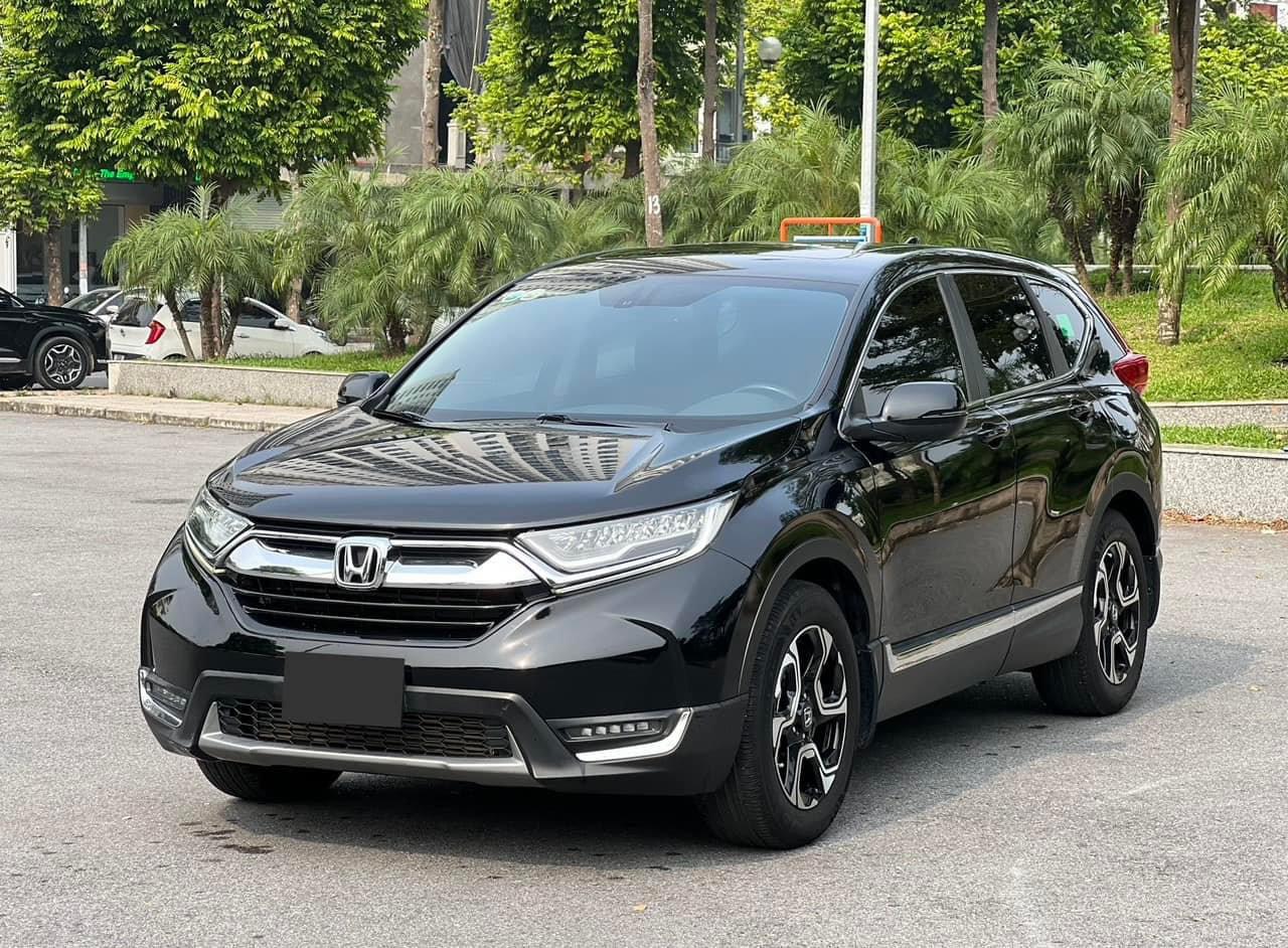 Thuê xe 7 chỗ có lái Honda CRV