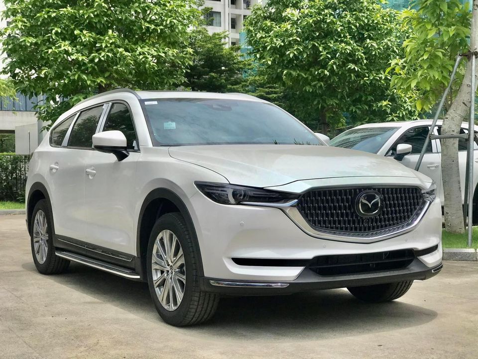 Thuê xe 7 chỗ có lái Mazda CX8